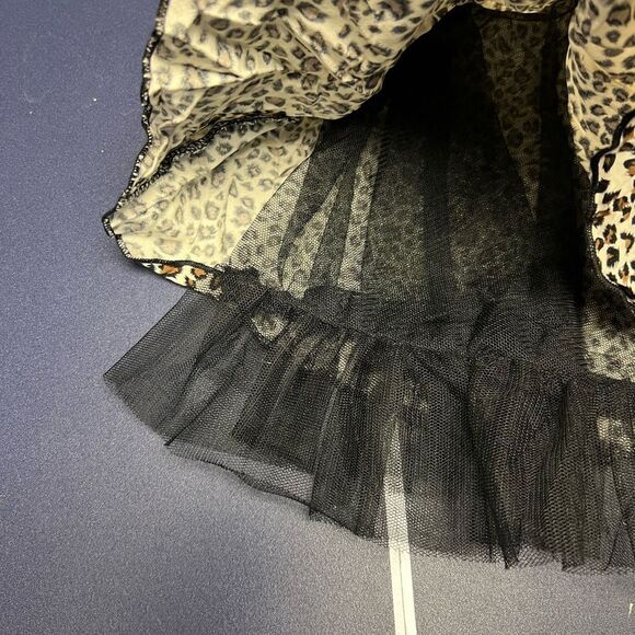 Animal print skirt with tulle underskirt size small - Picture 2 of 3